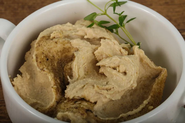 Humus vegetariano con semillas de sésamo — Foto de Stock