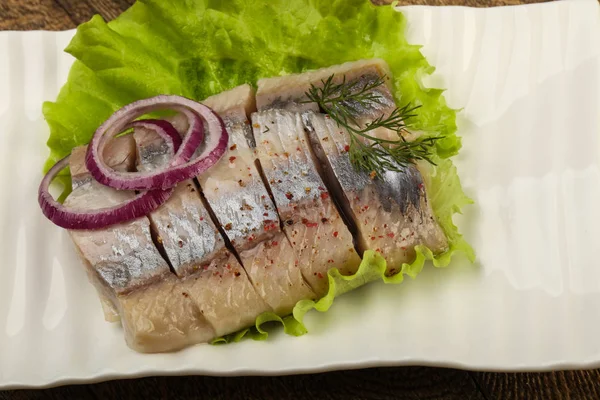 Dilimlenmiş ringa balığı filetosu