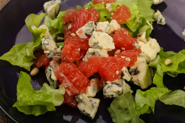 Salada de toranja e queijo azul — Fotografia de Stock