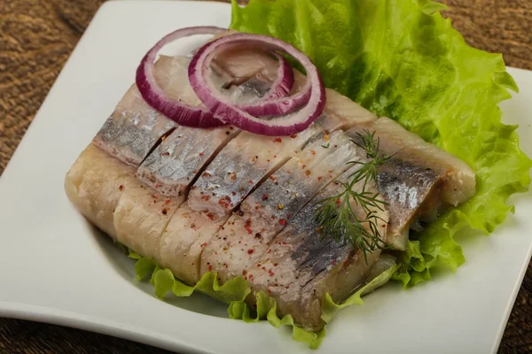 Dilimlenmiş ringa balığı filetosu