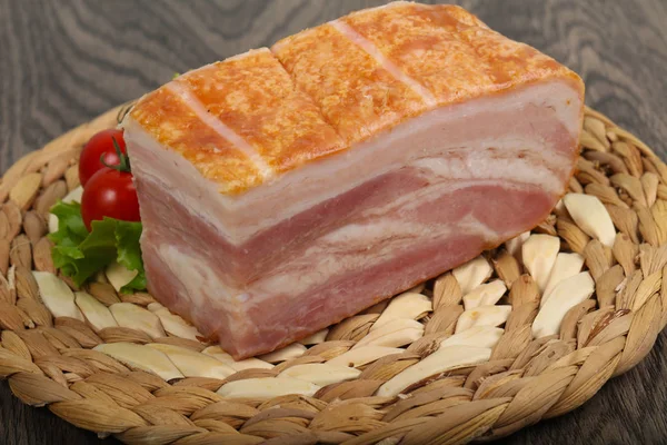 Pezzo di pancetta cruda — Foto Stock