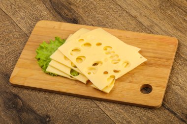 lezzetli dilimlenmiş peynir