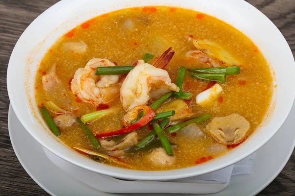 Cocina tailandesa tom yam sopa — Foto de Stock