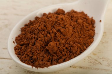 Kabın içinde kakao tozu