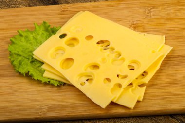 Lezzetli peyniri dilimlenmiş