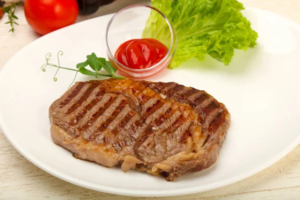 Bife de costela — Fotografia de Stock