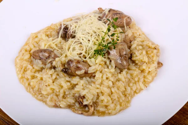 Risotto wich kyckling hjärtan — Stockfoto