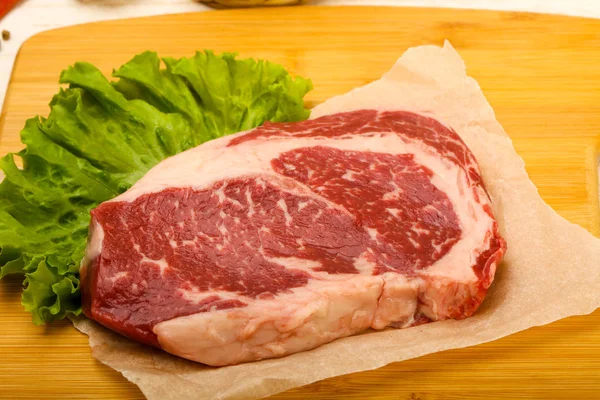 RIB eye stek raw — Zdjęcie stockowe