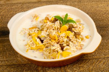 Muz ile diyet müsli