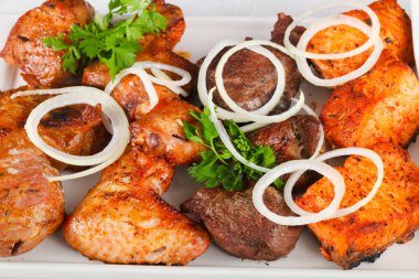 Barbekü et karışımı