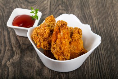 Çıtır tavuk kanatları