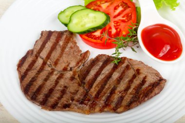 Izgara biftek.
