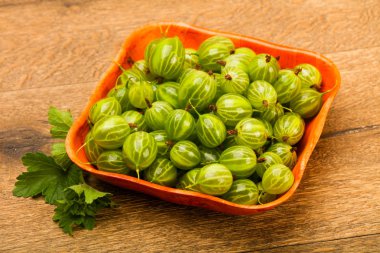 Kabın içinde olgunlaşmış bektaşi