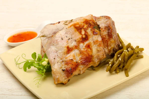 kavrulmuş yedek kaburga