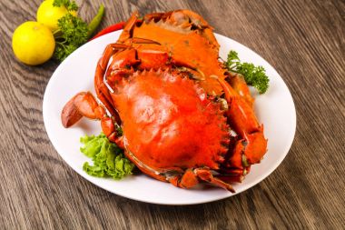 Lezzetli haşlanmış Yengeç