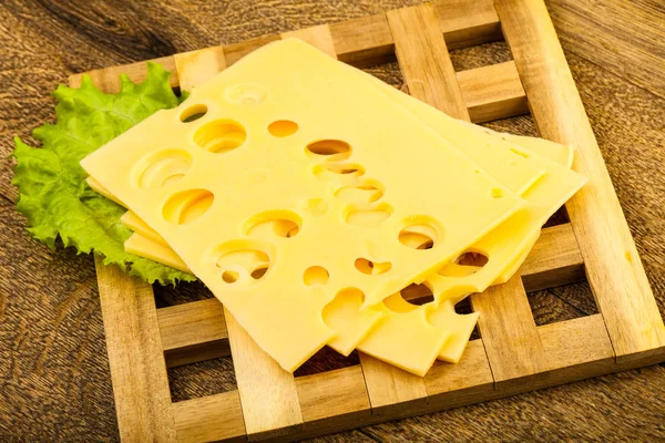 Formaggio saporito affettato — Foto Stock