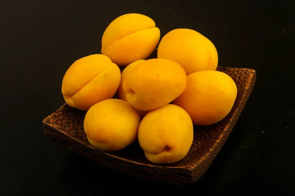 Abricots doux mûrs — Photo