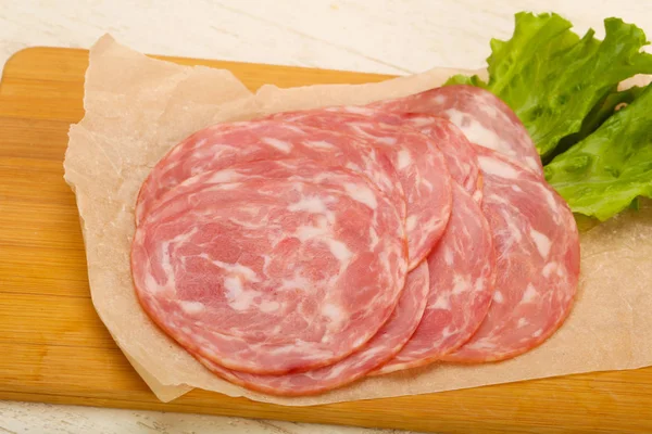 Saucisse de viande tranchée — Photo