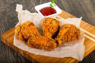 Çıtır tavuk kanatları