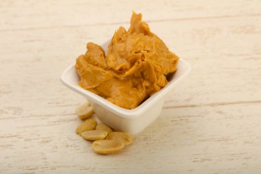 Fıstık ezmesi kase