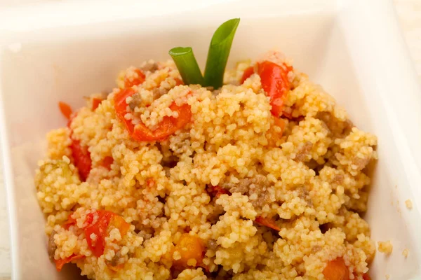 Etli lezzetli kuskus