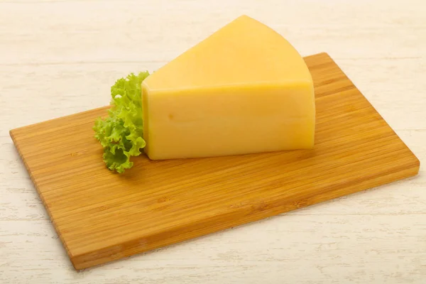 Triángulo del queso parmesano — Foto de Stock