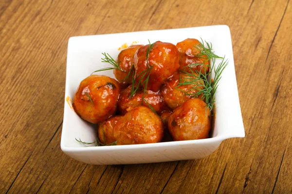 Polpette di carne in salsa di pomodoro — Foto Stock