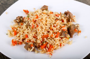 pilav et ve havuç ile