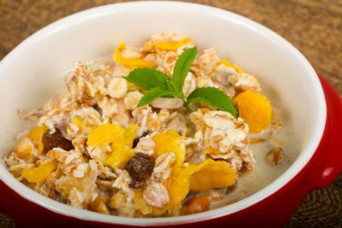 Muz ile diyet müsli