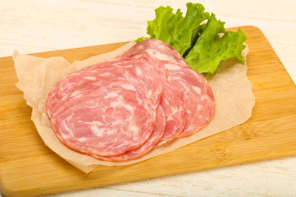 Мясная колбаса — стоковое фото