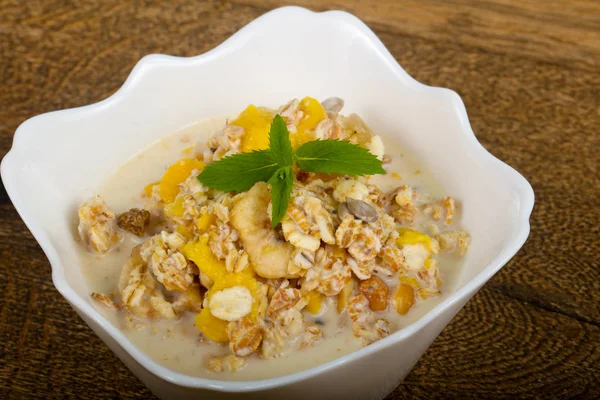 Muz ile diyet müsli