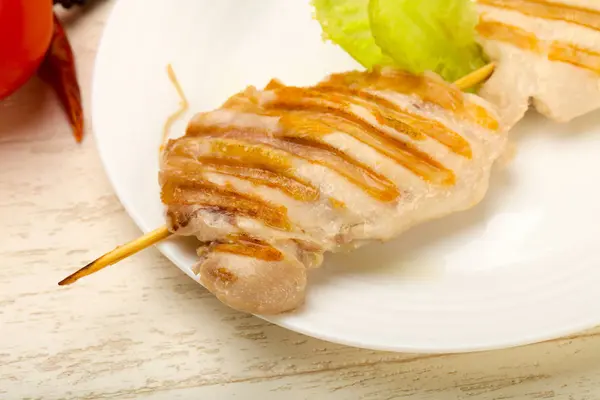 Grilled chicken thighs — Stock Photo, Image