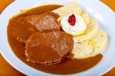 Soslu lezzetli sığır eti