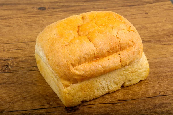 Vers zelfgemaakt brood — Stockfoto