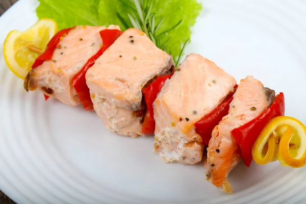 Diyet som balığı şiş