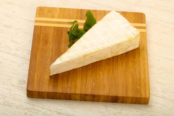 Gurme brie peyniri — Stok fotoğraf
