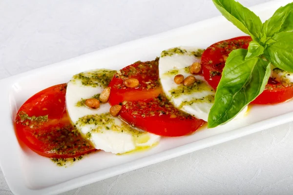 Delicious Caprese salad — Stock Photo, Image