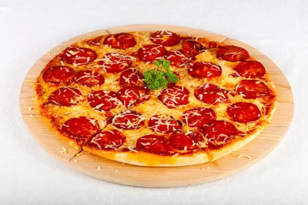Tasty Pizza pepperoni — Stock Photo, Image
