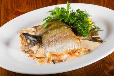 Mantar dolması alabalık