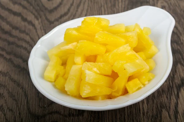 Ananas dulce conservat — Fotografie, imagine de stoc