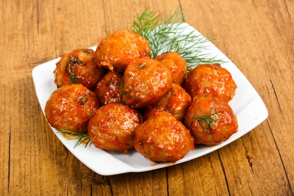 Meat balls in tomato sauce — Stock Photo, Image