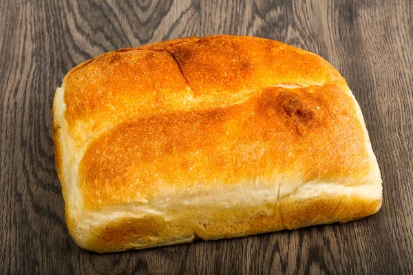 Färskt hembakat bröd — Stockfoto