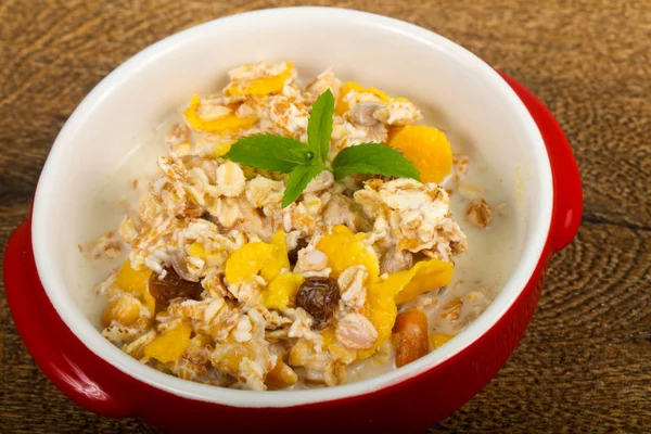 Dietary Muesli with banana — Stock Photo, Image