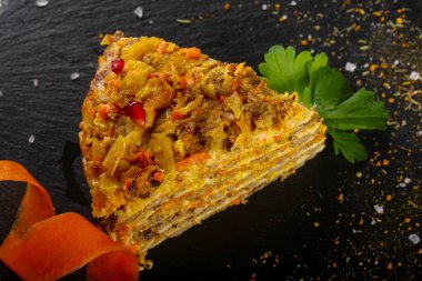 Karaciğer katmanlı gözleme