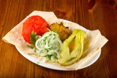 Izgara sebze pişmiş