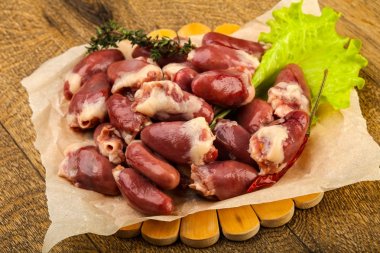 Kağıt pişirme tavuk Kalpler 