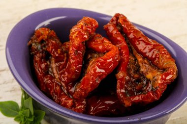 Kurutulmuş domates reçeli