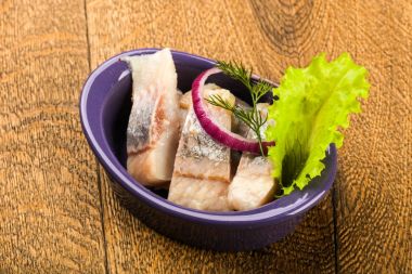 Dilimlenmiş ringa balığı filetosu