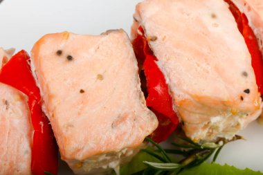 Diyet som balığı şiş