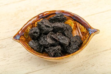 Kurutulmuş Erik yığın kase 